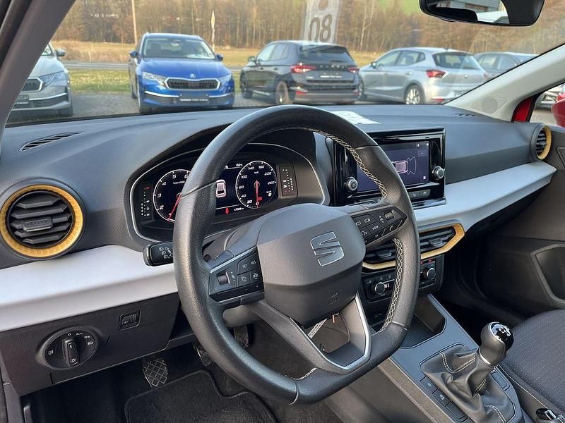 Gebraucht Seat Ibiza Style Plus 95 PS (69 kW) 2023 Rot uni Kleinwagen