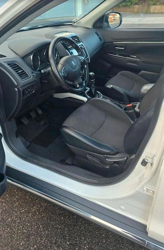 Gebraucht Peugeot 4008 Style 114 PS (83 kW) 2016 Weiß SUV