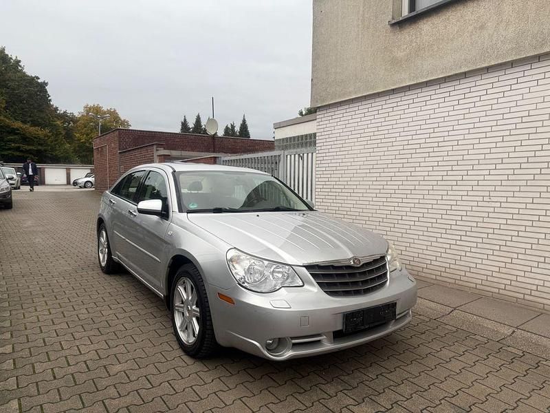 Silber Gebraucht 2008 Chrysler Sebring Limited Limousine | 3.500 € - Bild 1/4