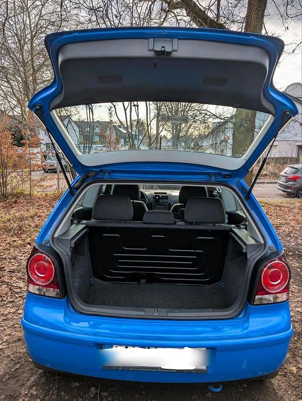 Gebraucht VW Polo 60 PS (44 kW) 2007 Blau Kleinwagen