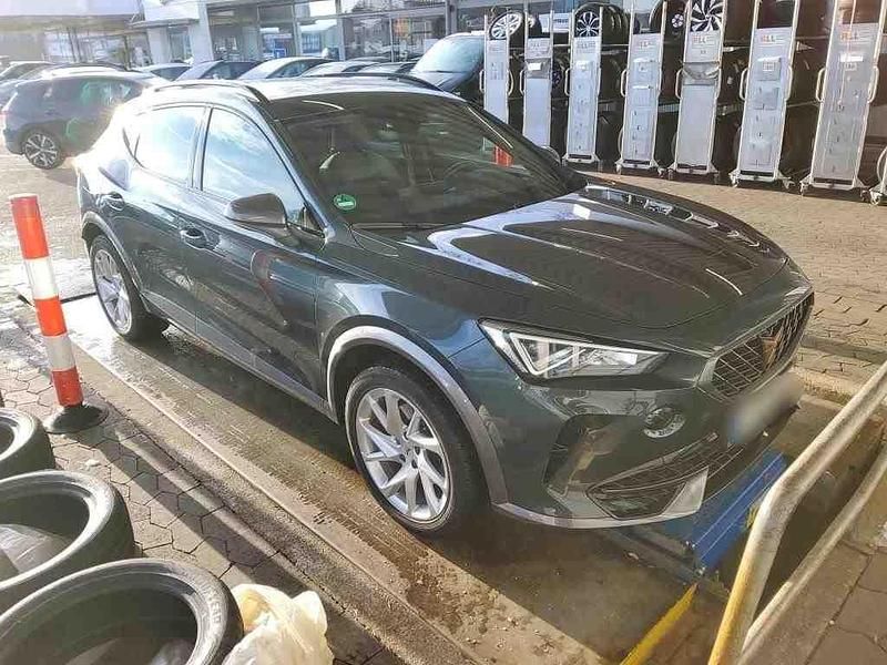 Gebraucht Cupra Formentor 204 PS (150 kW) 2022 Dark camouflage metallic SUV