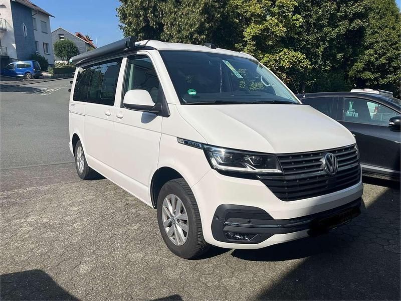 Weiß Gebraucht 2021 VW T6.1 California Van | 51.900 € - Bild 1/4