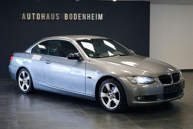 Grau Gebraucht 2008 BMW 320 Cabriolet Sport Line Cabrio | 5.890 € (Guter Preis) - Bild 1/4