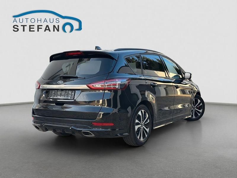 Gebraucht Ford S-MAX ST-Line 190 PS (139 kW) 2020 Schwarz Van / Kleinbus