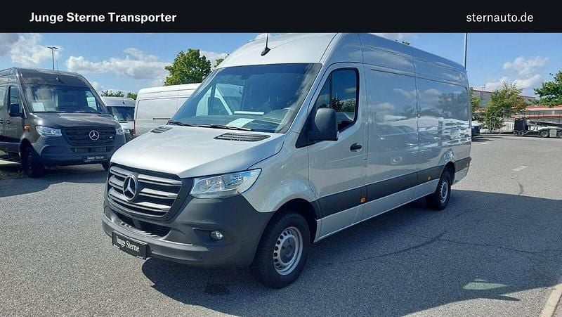 Iridiumsilber metallic Gebraucht 2021 Mercedes Sprinter Van | 30.928 € (Fairer Preis) - Bild 1/4
