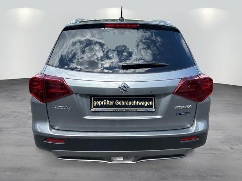 Gebraucht Suzuki Vitara Comfort 102 PS (75 kW) 2023 Galactic/cosmic black pearl met SUV