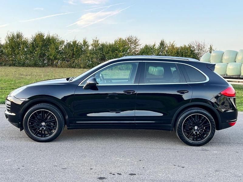 Gebraucht Porsche Cayenne 245 PS (180 kW) 2012 Schwarz SUV