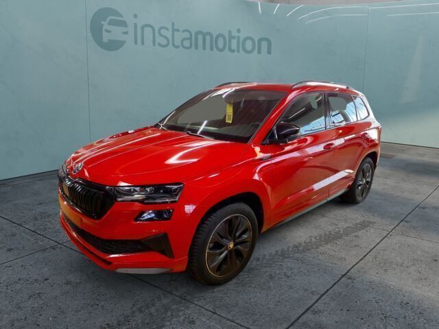 Rot Gebraucht 2024 Skoda Karoq SportLine SUV | 40.310 € (Etwas zu teuer) - Bild 1/2