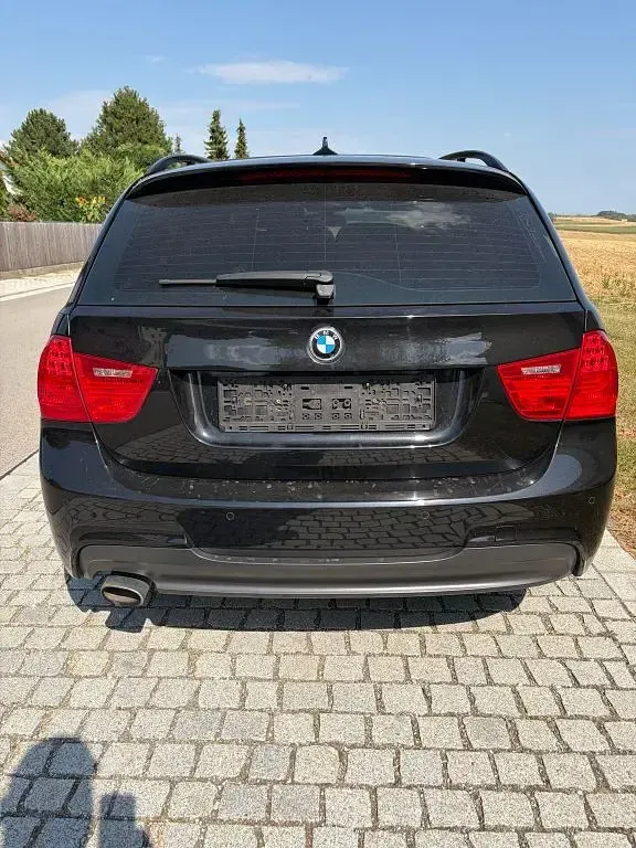 Gebraucht BMW 318 M Sport 143 PS (105 kW) 2009 Schwarz Kombi