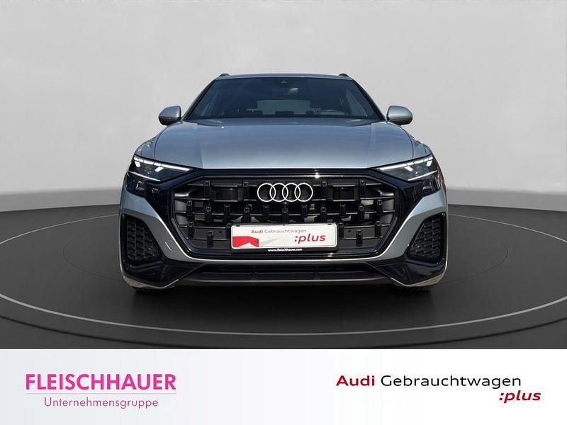 Gebraucht Audi Q8 Ambiente 231 PS (169 kW) 2025 Silber SUV