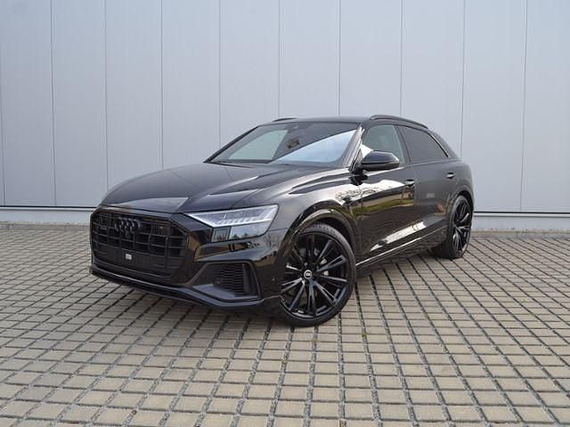 Gebraucht Audi Q8 S-Line 286 PS (210 kW) 2020 Schwarz (oracschwarz metallic) SUV