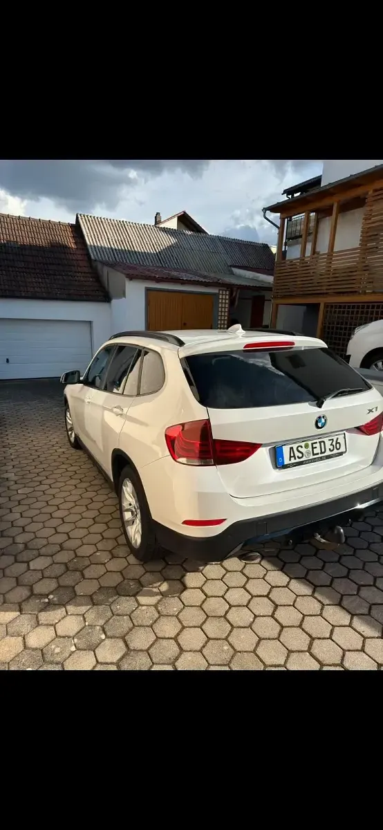 Gebraucht BMW X1 143 PS (105 kW) 2015 Weiß SUV
