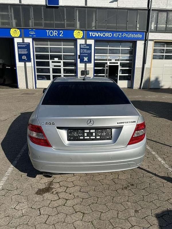 Gebraucht Mercedes C200 Elegance 184 PS (135 kW) 2007 Limousine