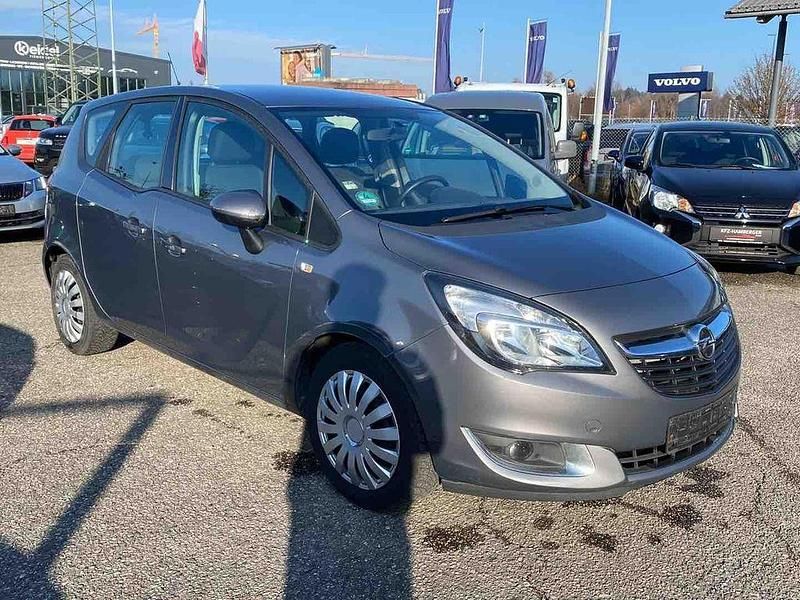 Gebraucht Opel Meriva 95 PS (69 kW) 2017 Silber Van / Kleinbus