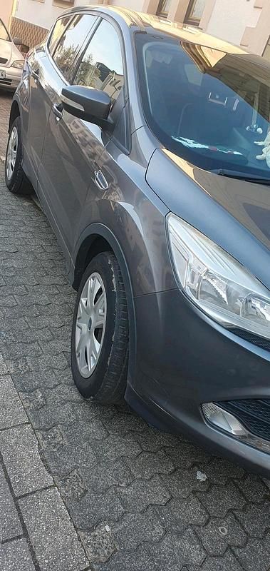 Gebraucht Ford Kuga 170 PS (125 kW) 2013 Silber SUV