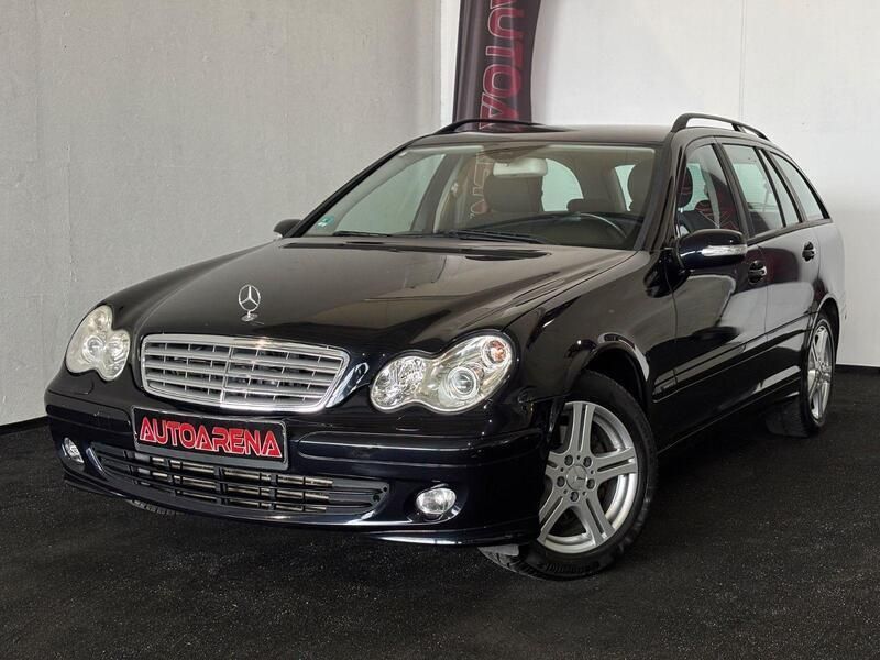 Dunkel blau Gebraucht 2006 Mercedes C180 Sport Edition Kombi | 7.490 € (Teuer) - Bild 1/4