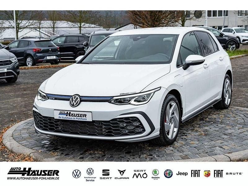 Weiss Gebraucht 2021 VW Golf GTE Limousine | 24.785 € (Fairer Preis) - Bild 1/4