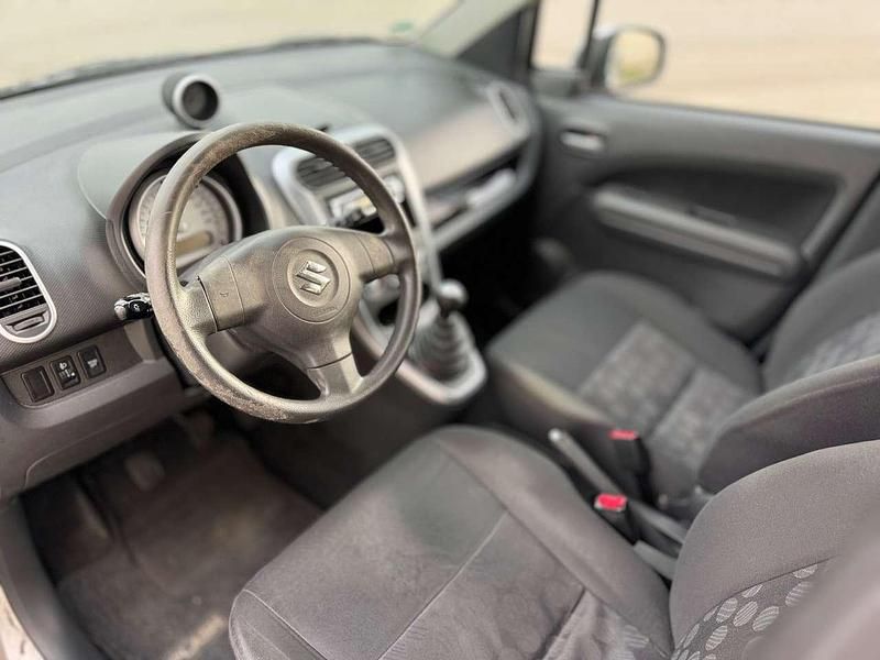 Gebraucht Suzuki Splash Club 86 PS (63 kW) 2009 Silber Kleinwagen