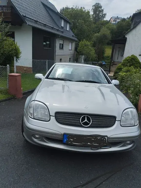 Gebraucht Mercedes 200 170 PS (125 kW) 2002 Silber Cabrio