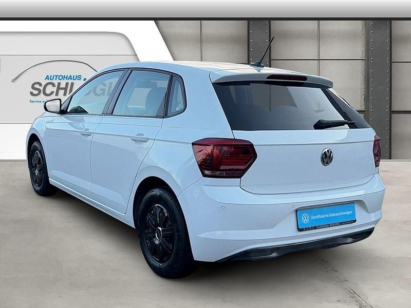 Gebraucht VW Polo Trendline 95 PS (69 kW) 2021 Weiß Kleinwagen