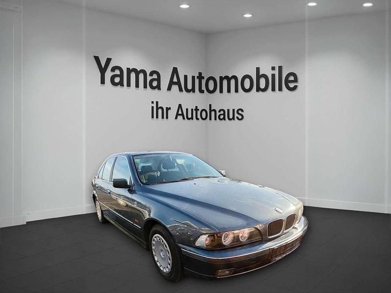 Schwarz Gebraucht 1999 BMW 520 Limousine | 2.800 € (Fairer Preis) - Bild 1/4