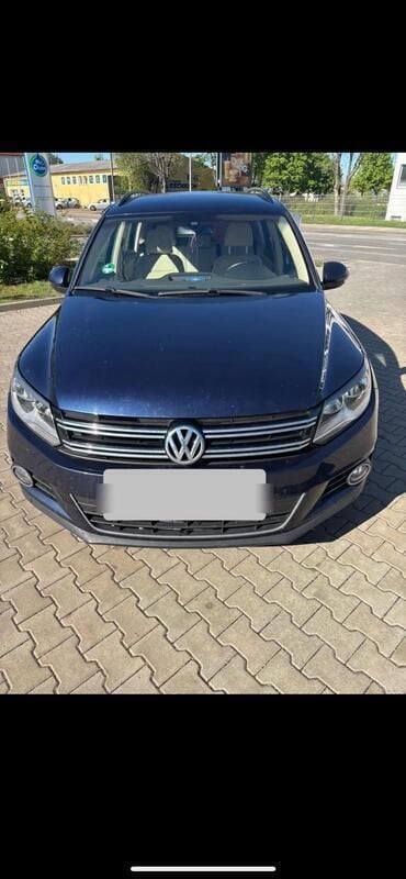 Blau Gebraucht 2015 VW Tiguan SUV | 11.000 € (Superpreis) - Bild 1/4