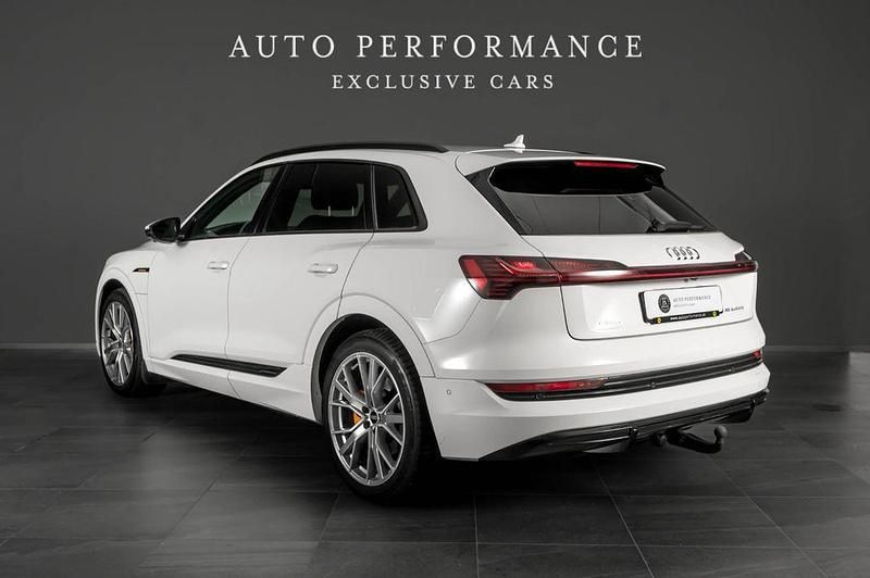 Gebraucht Audi e-tron S-Line 300 kW (408 PS) 2021 Weiß SUV