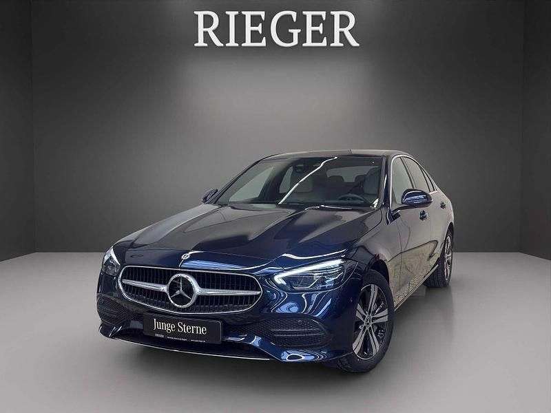 Blau Gebraucht 2023 Mercedes C300e Avantgarde Limousine | 37.590 € (Fairer Preis) - Bild 1/4