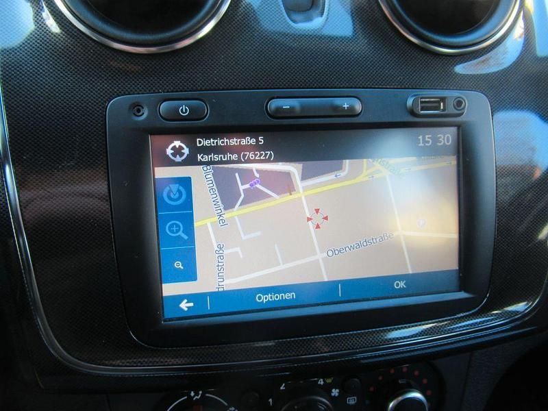 Gebraucht Dacia Logan MCV Lauréate 90 PS (66 kW) 2017 Schwarz Kombi