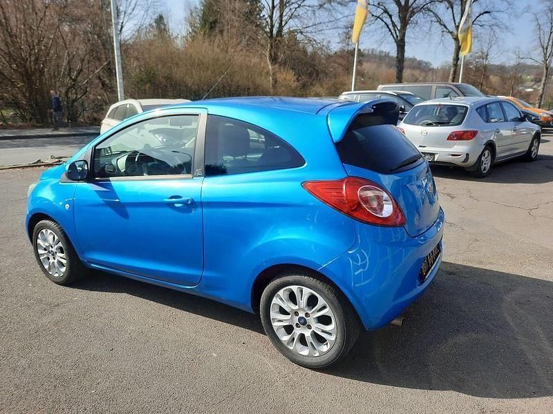 Gebraucht Ford Ka Titanium 69 PS (50 kW) 2009 Blau Kleinwagen