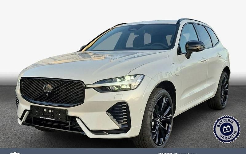 Neu Volvo XC60 Plus 350 PS (257 kW) 2026 Weiß SUV
