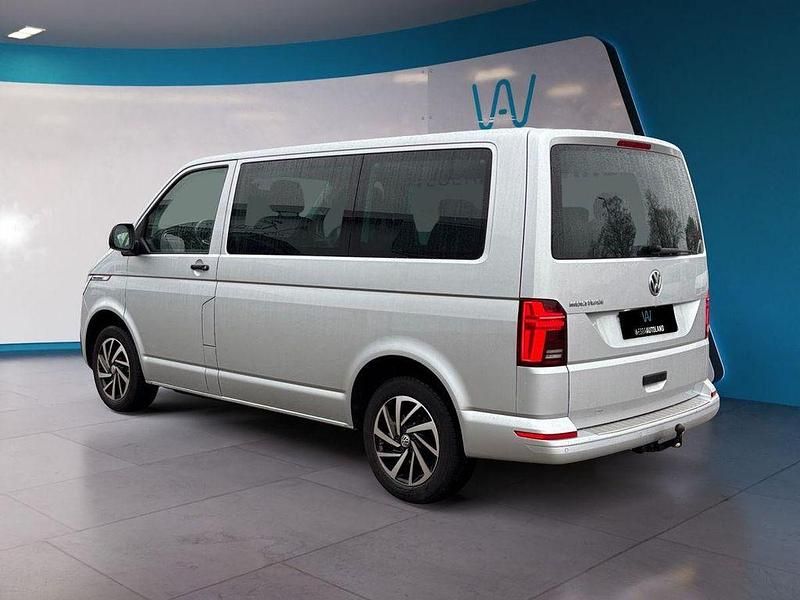 Gebraucht VW Multivan R 150 PS (110 kW) 2020 Reflexsilber metallic Van