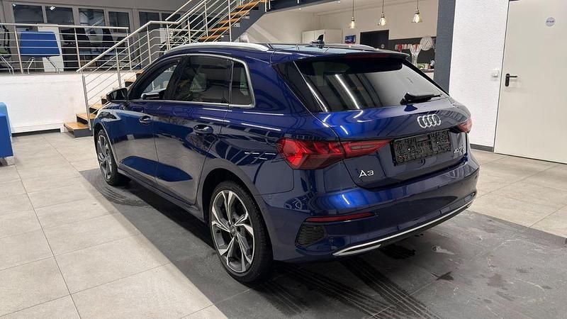 Gebraucht Audi A3 Advanced 150 PS (110 kW) 2020 Blau Limousine