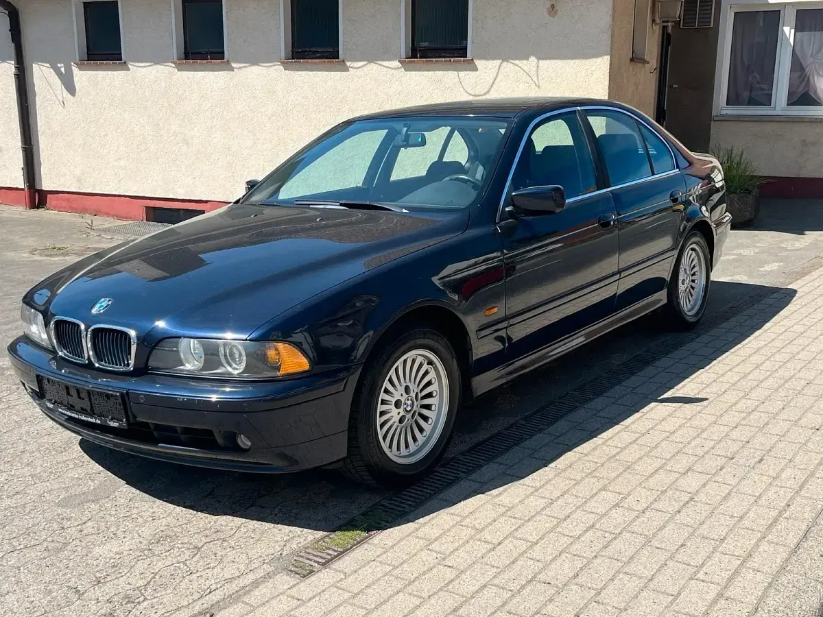 Usata BMW 520 150 CV (110 kW) 2002 Blu Berlina