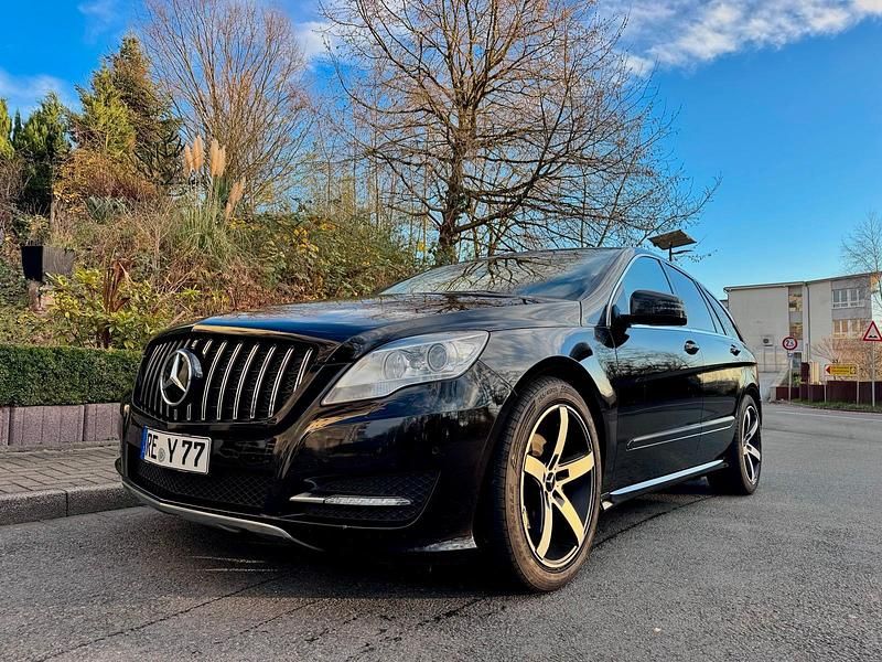 Schwarz Gebraucht 2011 Mercedes 350 AMG Edition 1 SUV | 12.999 € (Fairer Preis) - Bild 1/4