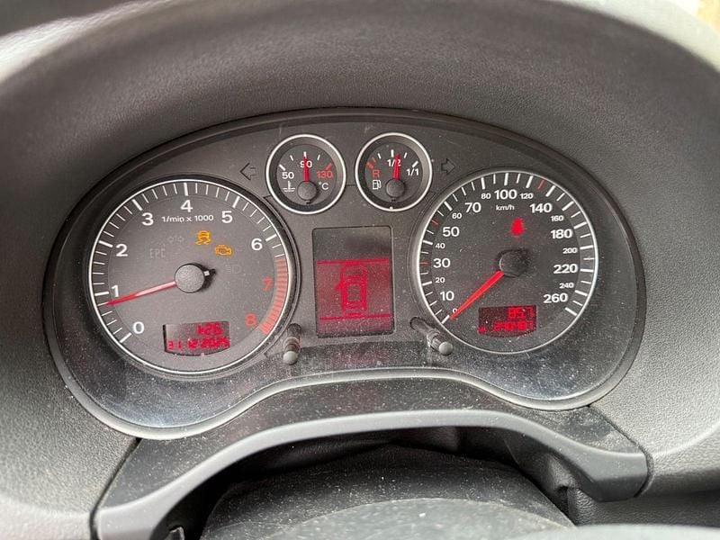 Gebraucht Audi A3 Ambiente 150 PS (110 kW) 2004 Grau Limousine