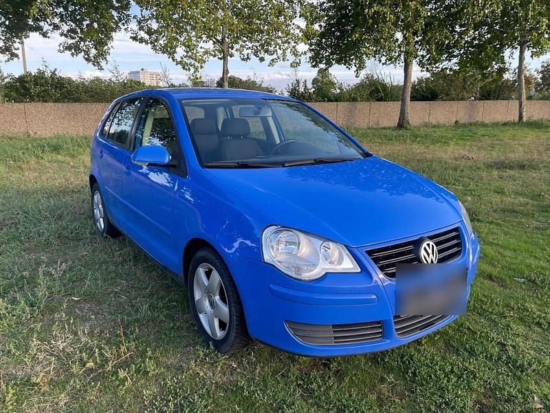 Blau Gebraucht 2006 VW Polo Kleinwagen | 2.650 € (Fairer Preis) - Bild 1/4