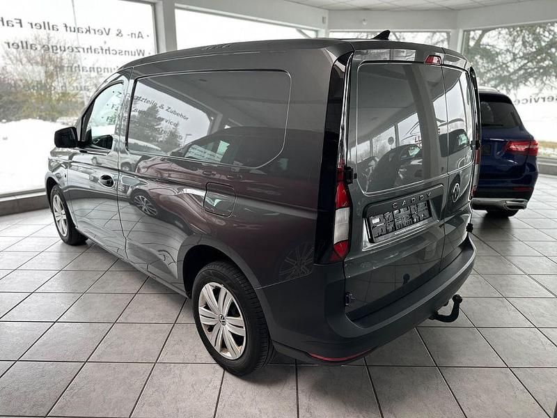Gebraucht VW Caddy 114 PS (83 kW) 2022 Grau Van / Kleinbus