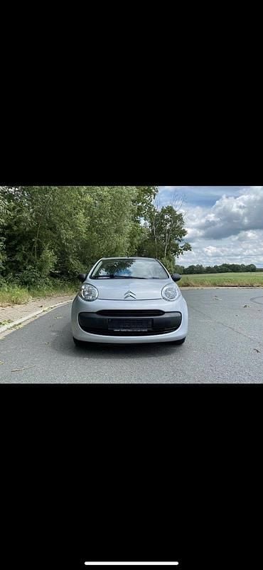 Silber Gebraucht 2008 Citroën C1 Kleinwagen | 2.200 € (Teuer) - Bild 1/4