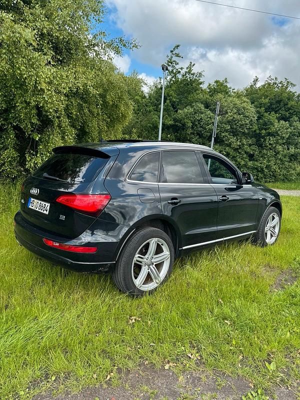 Schwarz Gebraucht 2013 Audi Q5 S-Line SUV | 12.650 € (Guter Preis) - Bild 1/4