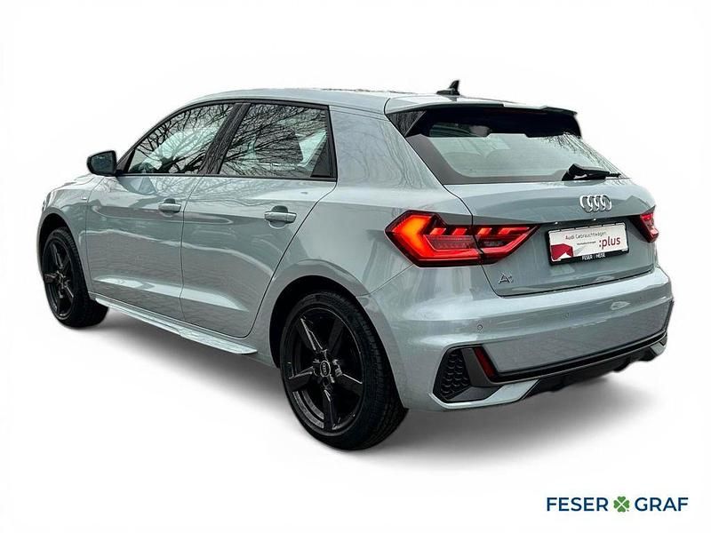 Gebraucht Audi A1 Sportback Ambiente 95 PS (69 kW) 2025 Pfeilgrauperleffekt Kleinwagen