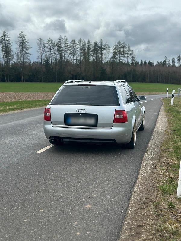 Brugt Audi A6 Design 193 HK (141 kW) 2003 Sølv Stationcar