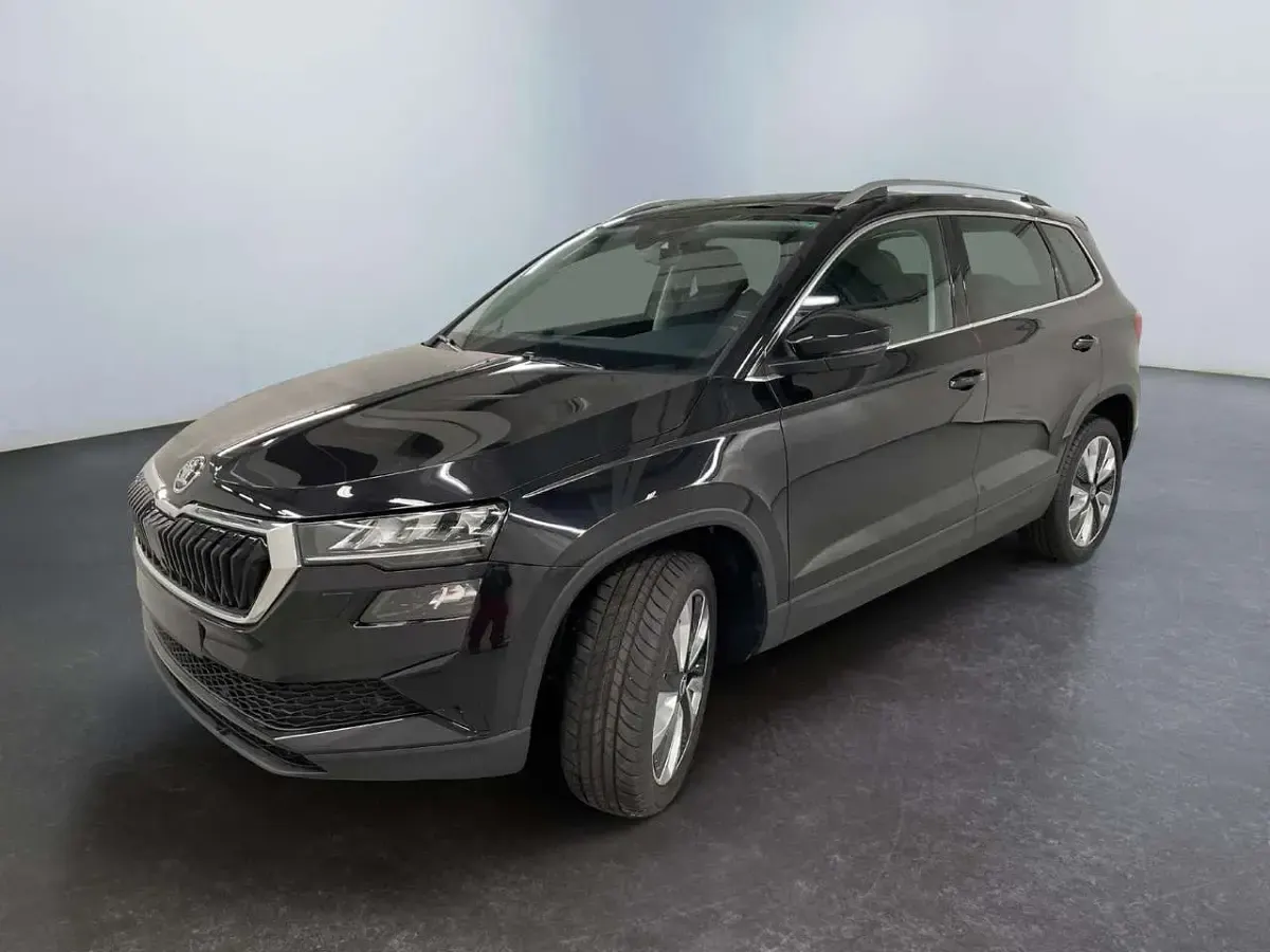 Neu Skoda Karoq Selection 150 PS (110 kW) 2026 M3  steel grey SUV