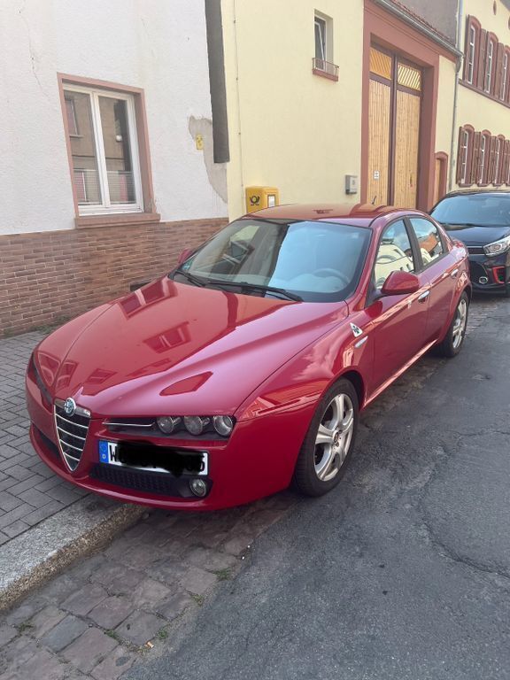 Rot Gebraucht 2006 Alfa Romeo 159 Progression Limousine | 5.500 € (Etwas zu teuer) - Bild 1/4