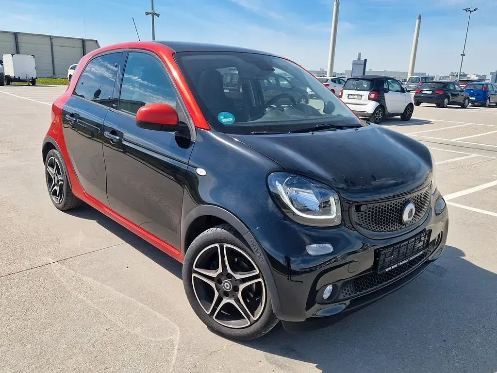 Gebraucht Smart ForFour Prime 90 PS (66 kW) 2018 Schwarz Kleinwagen
