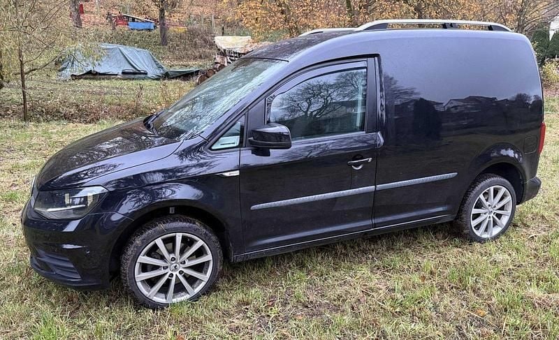 Schwarz Gebraucht 2020 VW Caddy Van / Kleinbus | 21.420 € - Bild 1/4