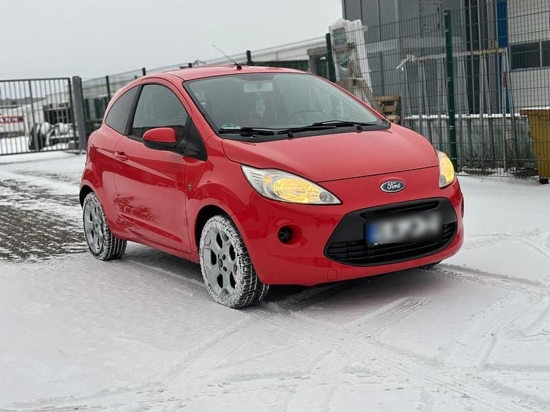 Rot Gebraucht 2009 Ford Ka Kleinwagen | 2.545 € (Fairer Preis) - Bild 1/4
