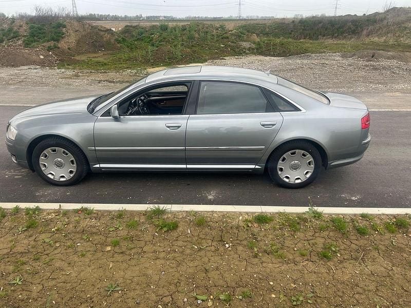 Gebraucht Audi A8L 349 PS (256 kW) 2009 Grau Limousine