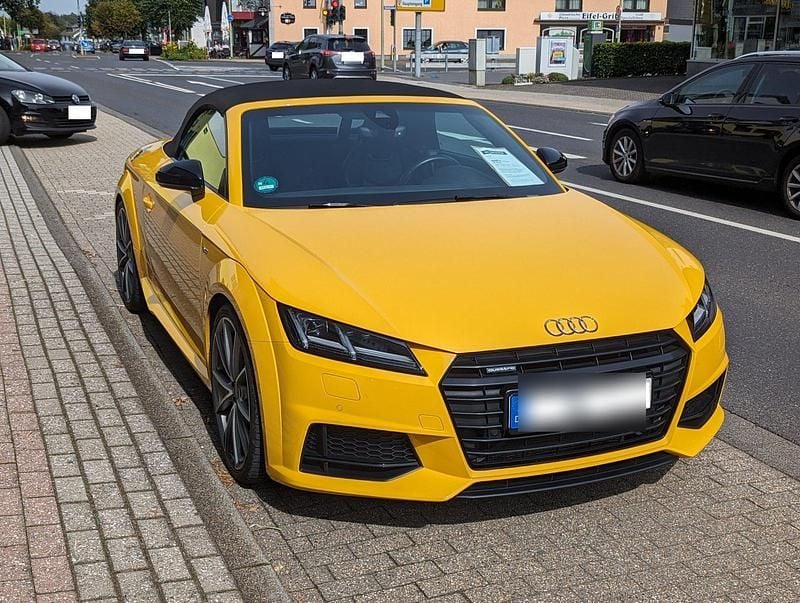 Gebraucht Audi TT Roadster S-Line 230 PS (169 kW) 2016 Gelb Cabrio