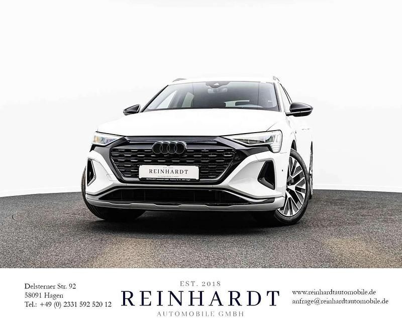 Gebraucht Audi Q8 e-tron S-Line 250 kW (340 PS) 2023 Gletscherweiß metallic SUV